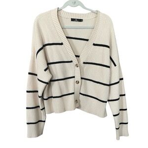 Cropped v-neck cardigan